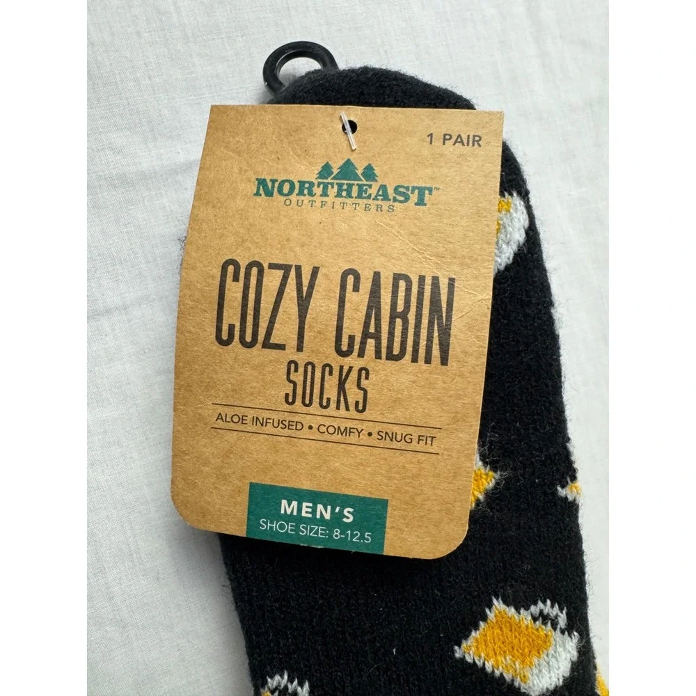 Northeast Outfitters Mens Cozy Cabin Socks Black Beer Mug Print Crew Size Large‎